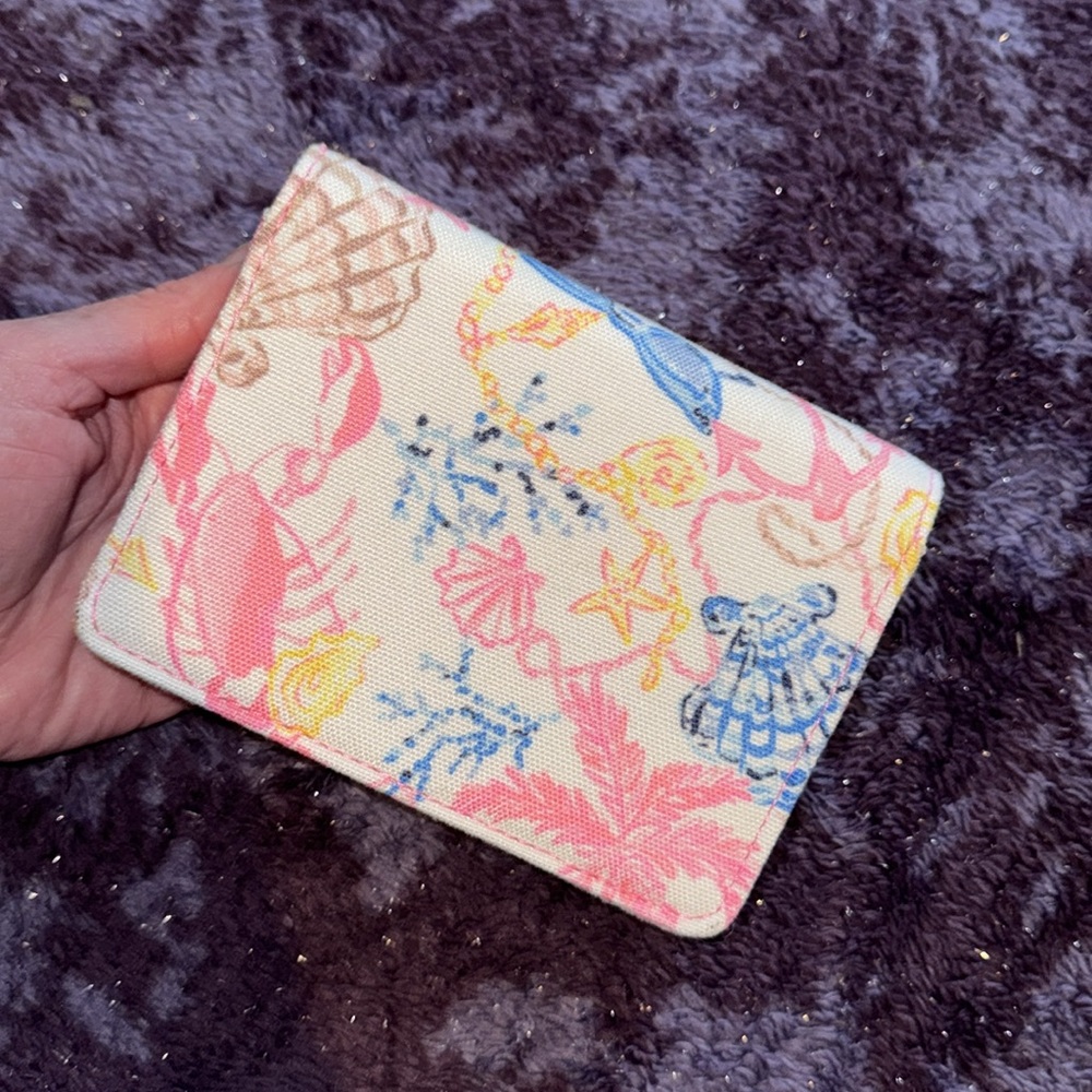Lilly Pulitzer 2 Decks of cards in Case GWP - Picture 4 of 5